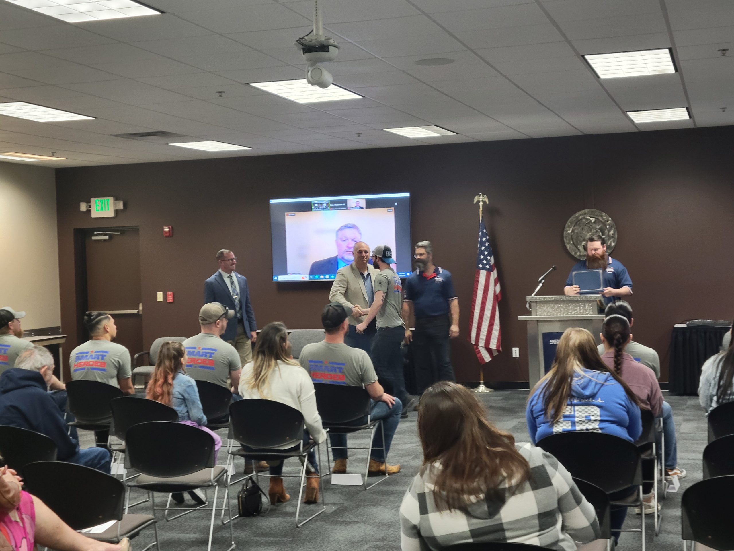 Army active-duty members, veterans graduate in latest SMART Heroes cohort