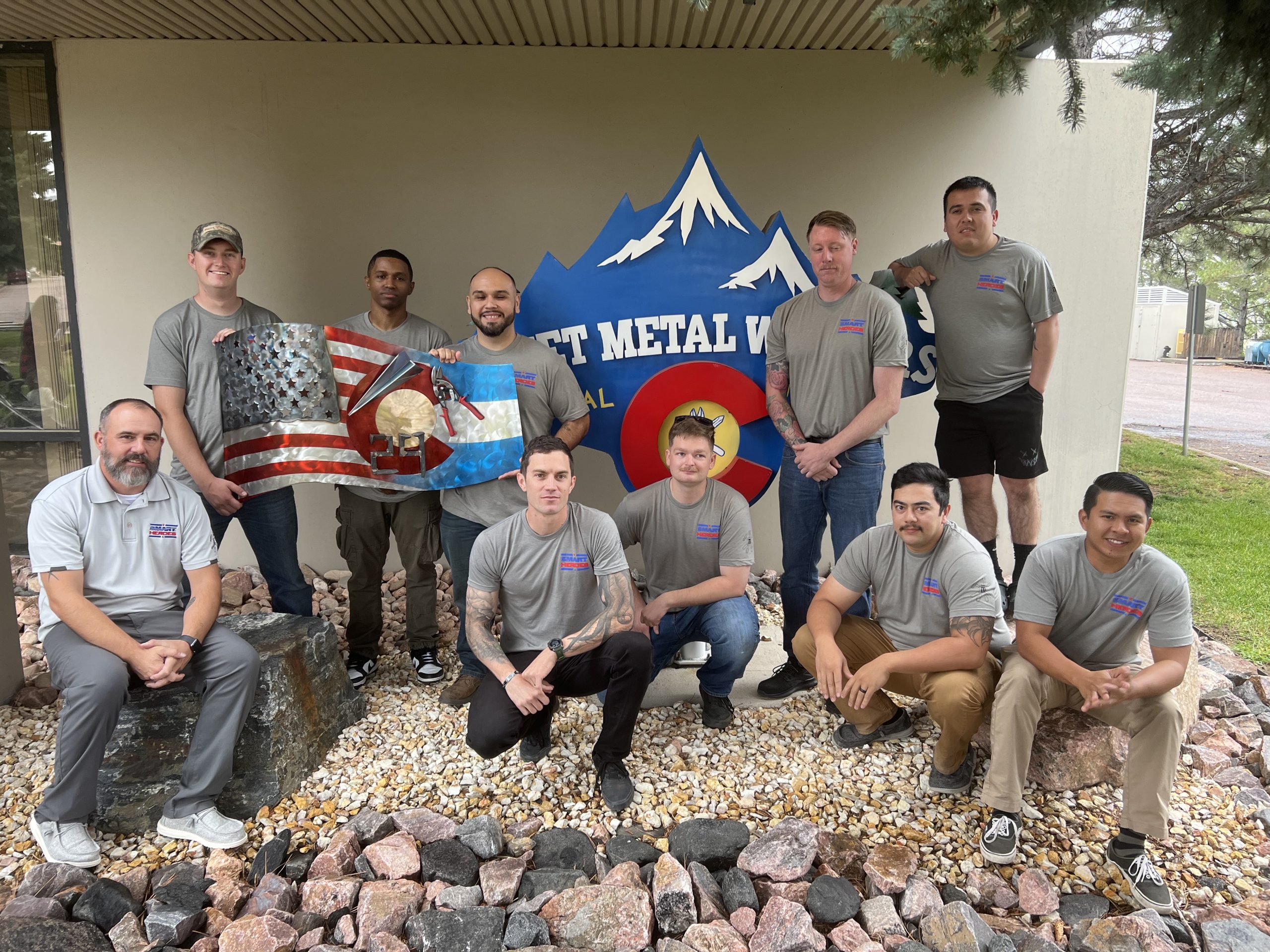 Active-duty soldiers graduate Colorado SMART Heroes program